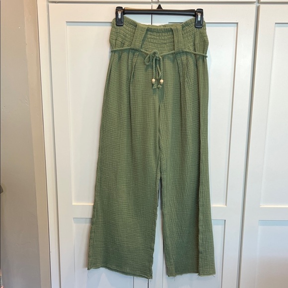 Pants - Green Wide-Leg Pants M